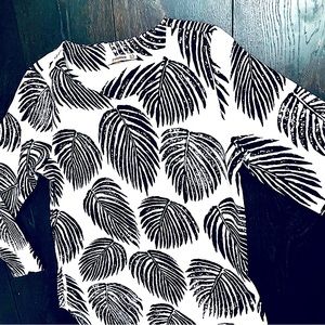 Zytonhin Palm Leaf Printed Longline Sleeve Top